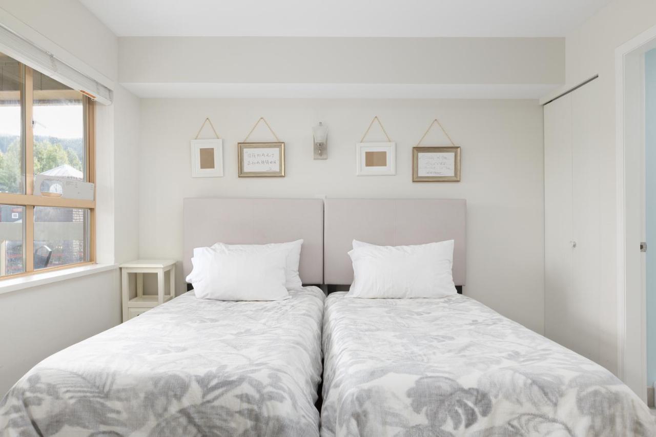 Tyndall Stone Lodge By Cozystay Signature Whistler Ngoại thất bức ảnh
